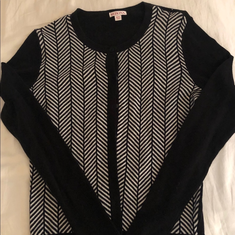 Women’s sweater